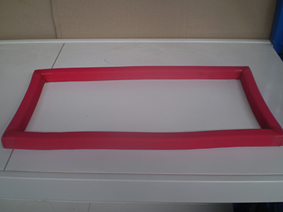 Seal fan case outlet