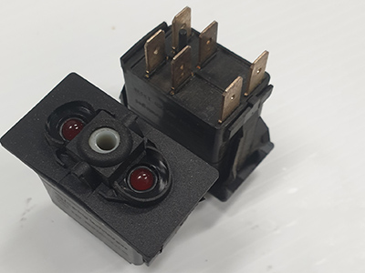 Switch 12v GS off/on/no